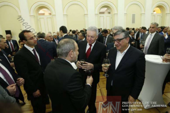 Նիկոլ Փաշինյանի նետած բումերանգը վերադառնում է Խաչատուր Սուքիասյանին